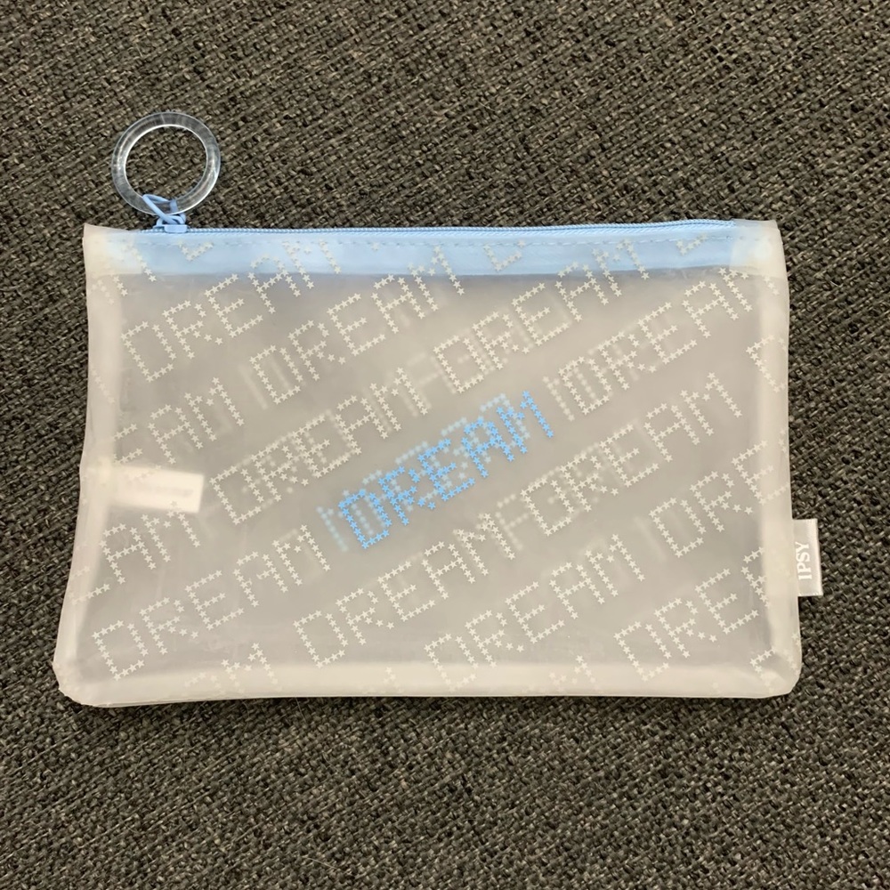 ✨5/$20✨ Ipsy January 2021 Makeup Bag Only